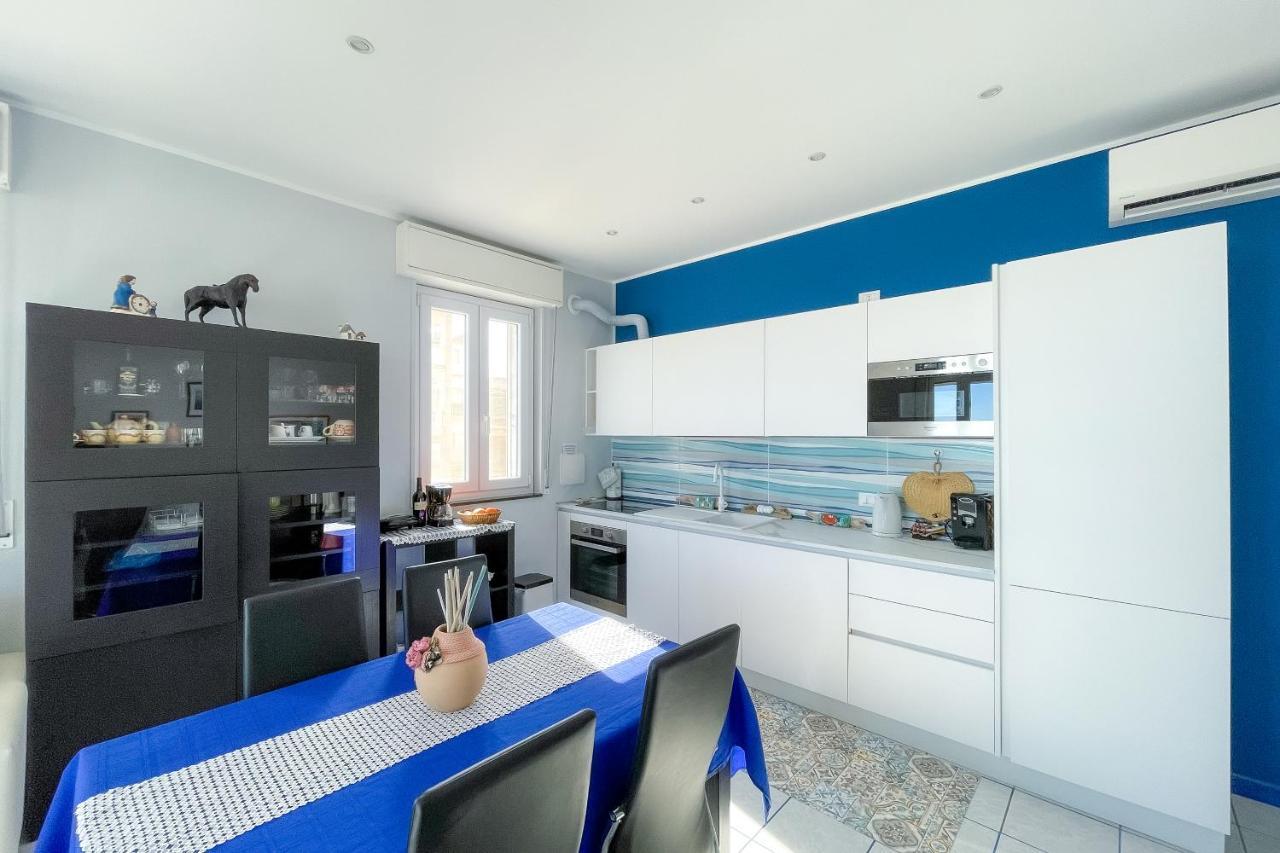 La Casa Sul Mare Vila Agnone Bagni Exterior foto