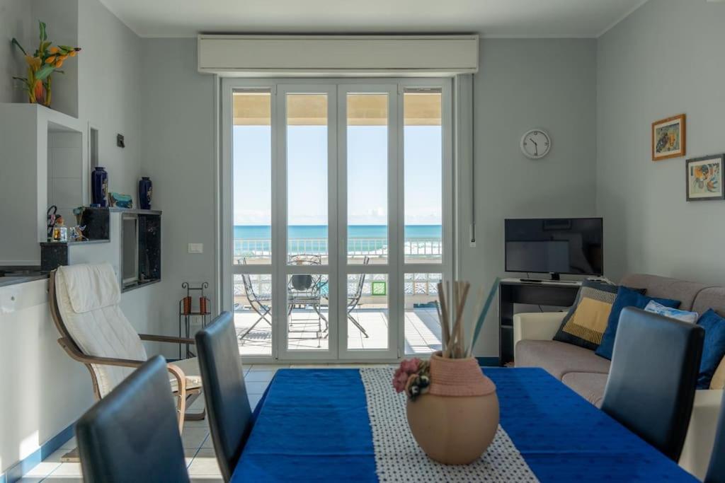 La Casa Sul Mare Vila Agnone Bagni Exterior foto